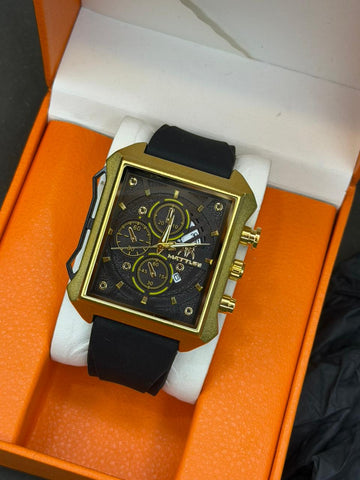 Matturi Square Dial Analog Watch